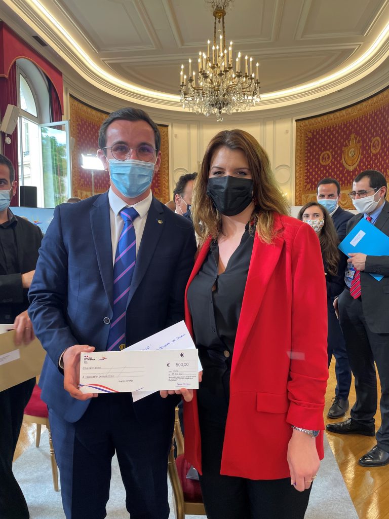 Belle initiative Quentin Estrade et la mêlée contre l'isolement récompensés