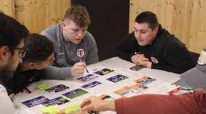 Les Espoirs du Stade Toulousain réunis autour de la Fresque Écologique